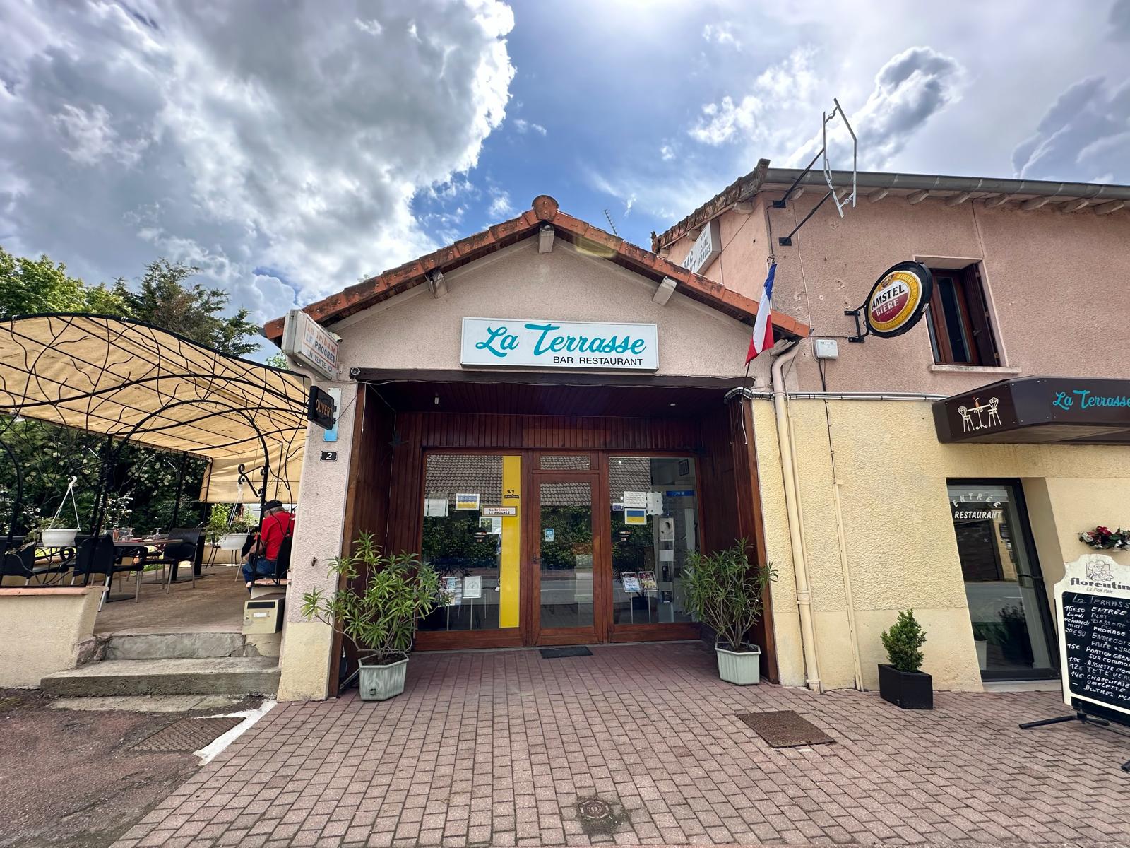 Façade extérieure du restaurant La Terrasse